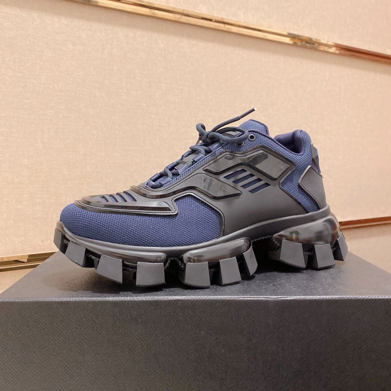 Pra*a casual shoes